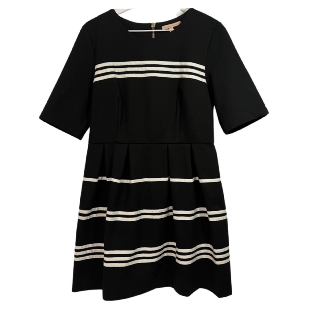 Gibson Latimer Lined Dress| Blk w/white bold striped pleated skirt| Size L